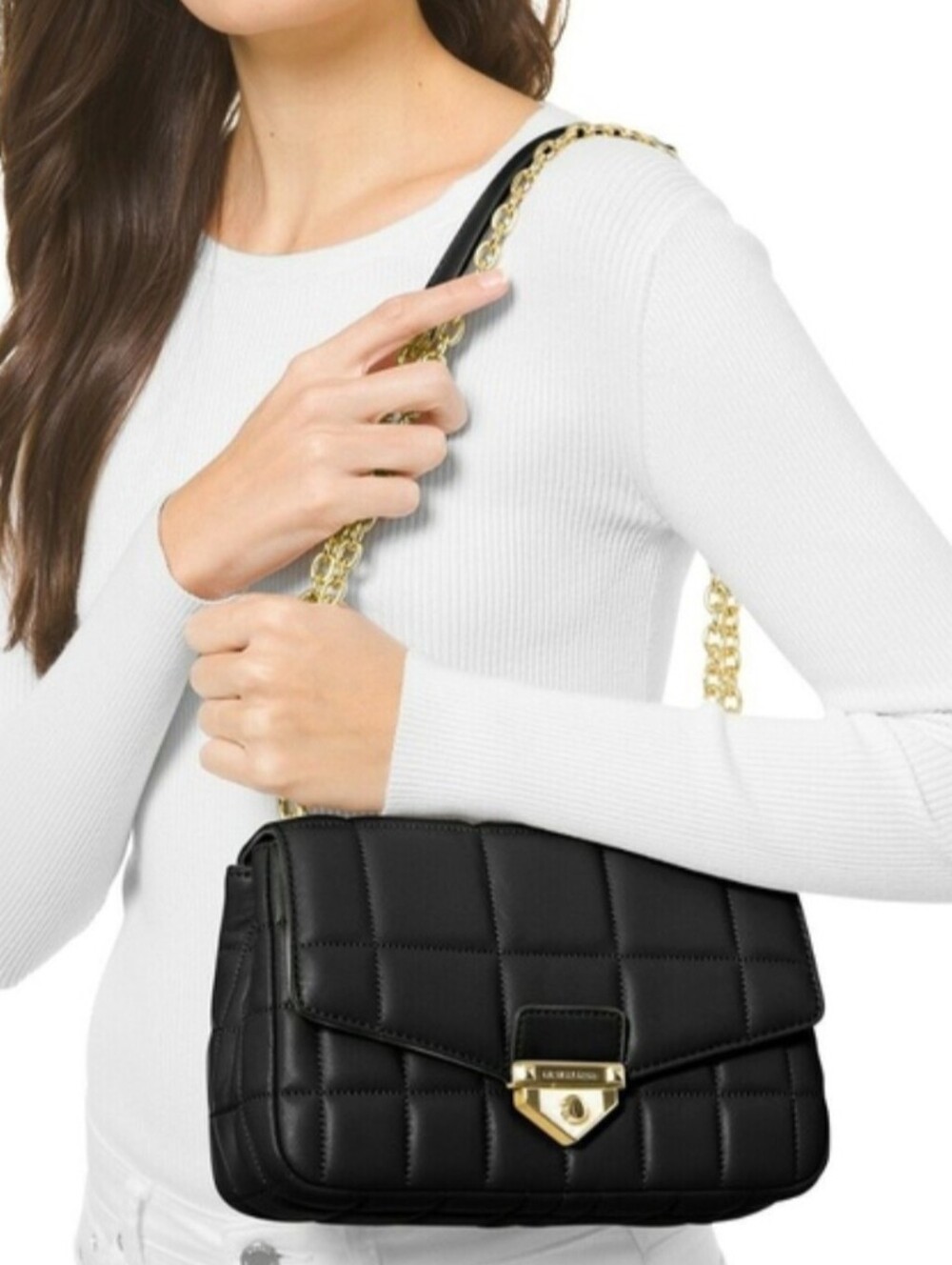 Michael Michael Kors Shoulder Bag
Black Leather
Gunmetal Hardware